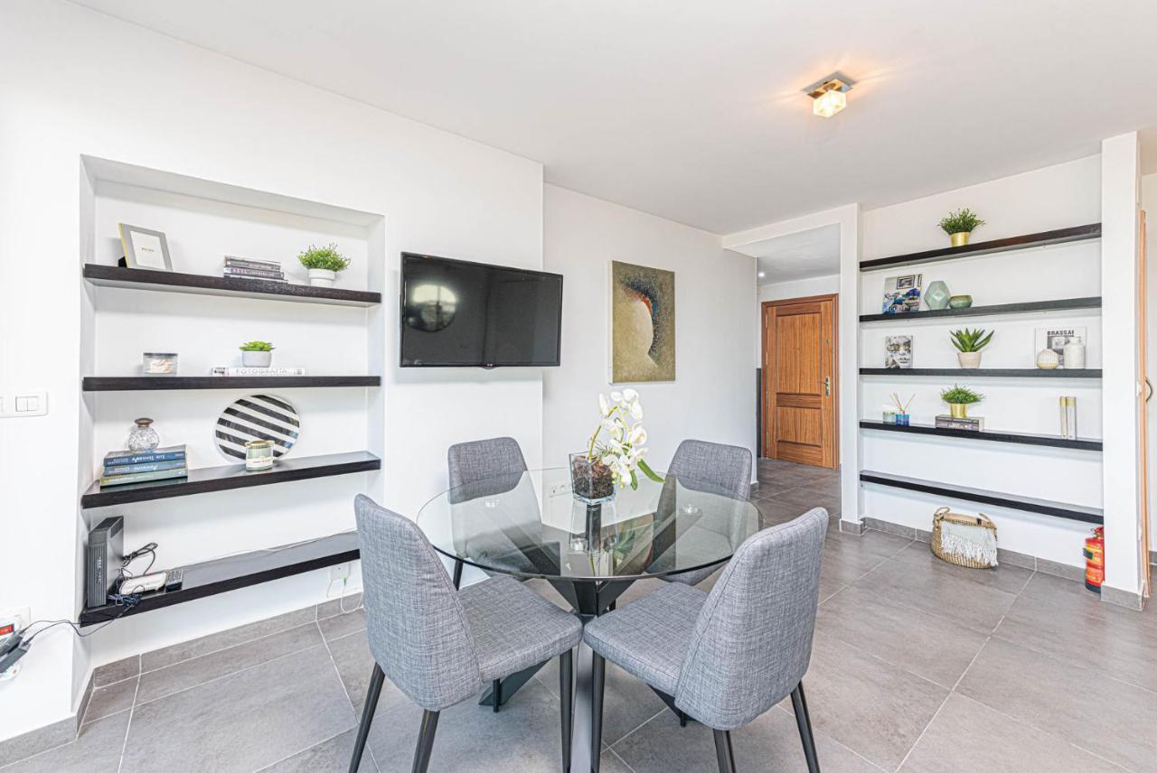 Mediterraneo Beach Apartment In Malaga By Solaga Holiday Homes Kültér fotó